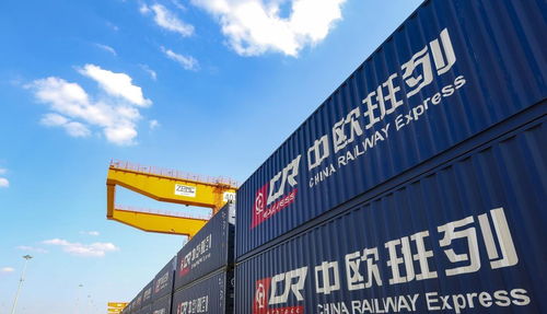 波蘭正賣命對(duì)抗俄白,美國(guó)卻背后突施冷箭,大批民眾上街鬧事