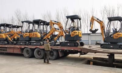 恒特挖掘機再發(fā)15臺微型挖掘機，高效交付助力客戶發(fā)展